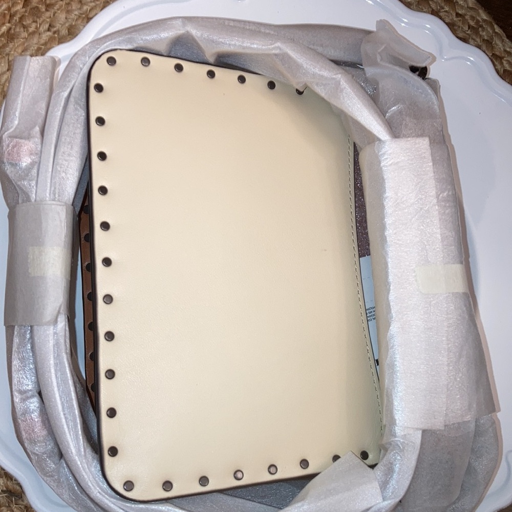 Coach Shoulder Beat 18 in Colorblock with Rivets - Picture 9 of 13